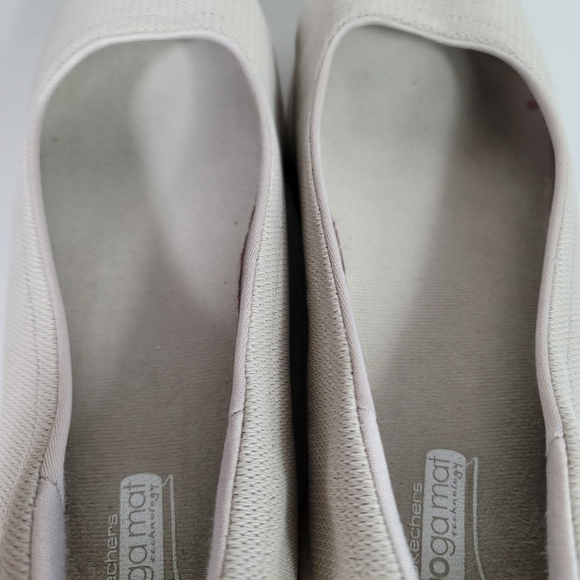 Skechers Go Step Luxe Woman's Slip On Flats 10 beige - Picture 7 of 9